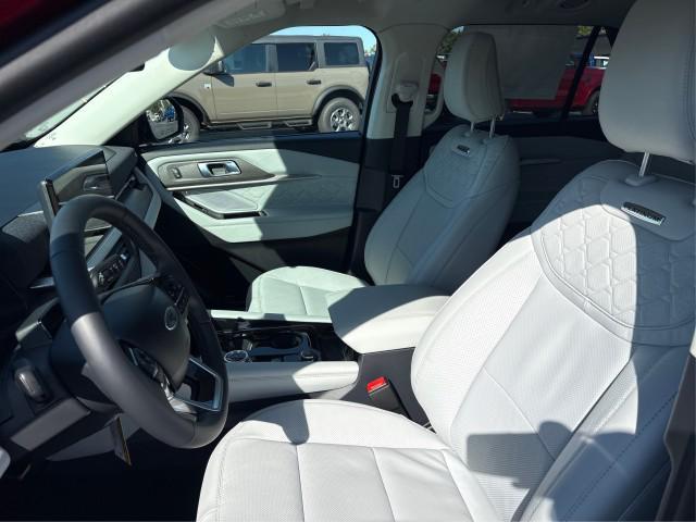new 2025 Ford Explorer car, priced at $57,396