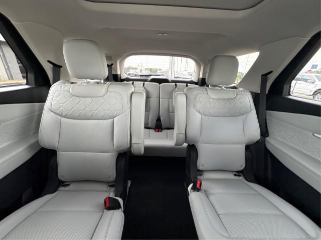 new 2025 Ford Explorer car, priced at $59,469