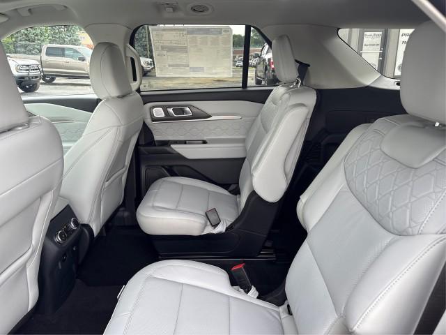 new 2025 Ford Explorer car, priced at $59,469