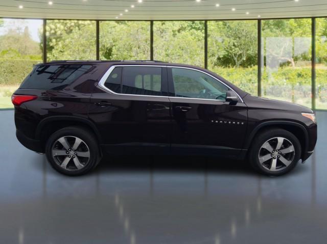 used 2021 Chevrolet Traverse car, priced at $25,137