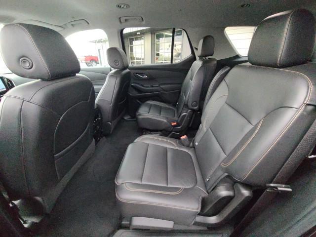 used 2021 Chevrolet Traverse car, priced at $25,137
