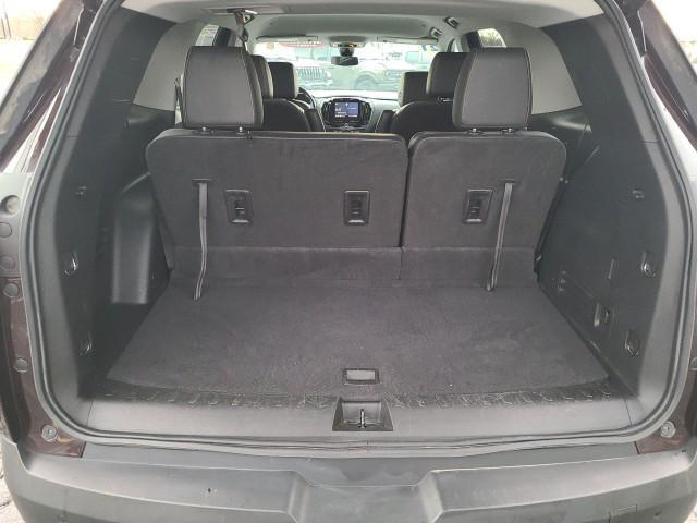used 2021 Chevrolet Traverse car, priced at $25,137