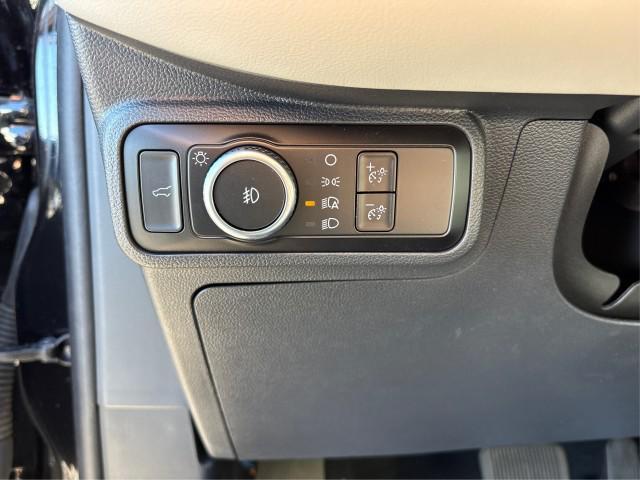 new 2025 Ford Explorer car, priced at $48,192