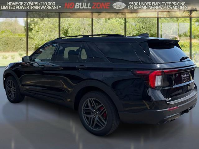 new 2025 Ford Explorer car, priced at $52,329