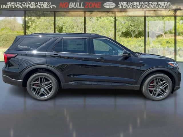 new 2025 Ford Explorer car, priced at $52,329
