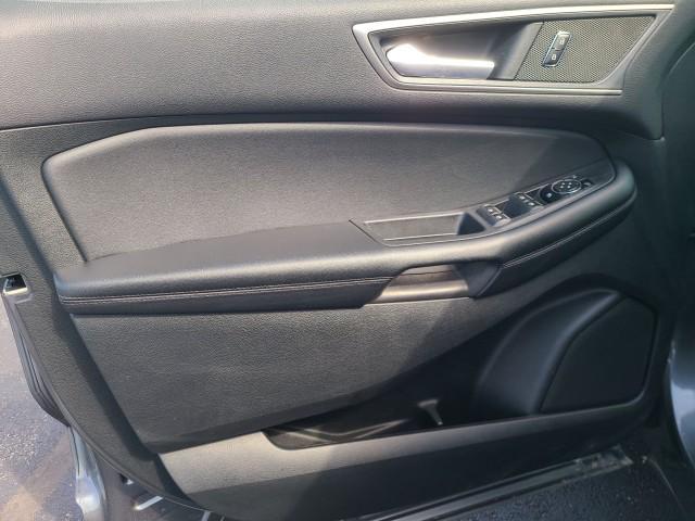 used 2022 Ford Edge car, priced at $25,997