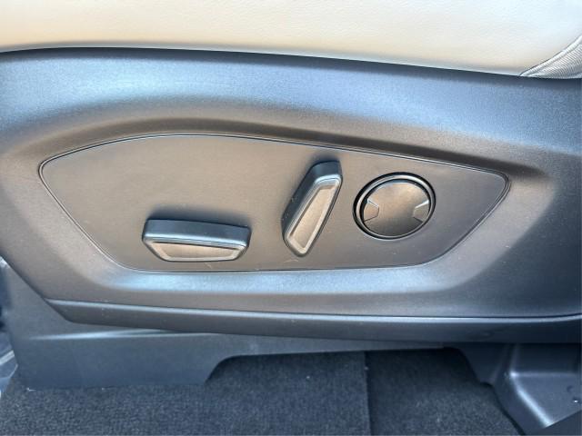 new 2025 Ford Explorer car, priced at $48,199