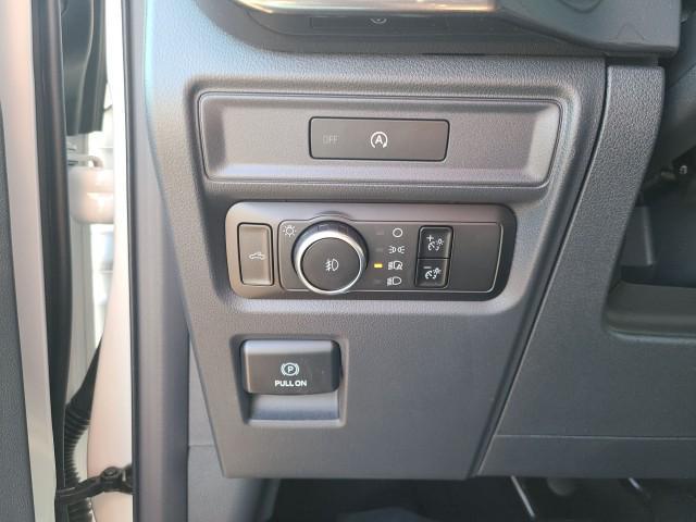 new 2025 Ford F-150 car, priced at $49,282