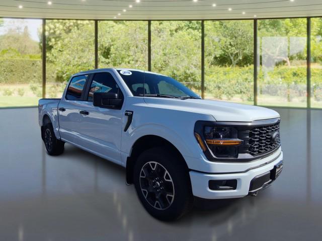 new 2025 Ford F-150 car, priced at $49,282