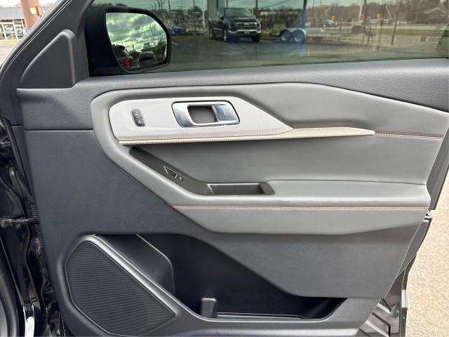 used 2025 Ford Explorer car, priced at $42,117