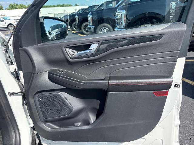 new 2025 Ford Escape car, priced at $38,512