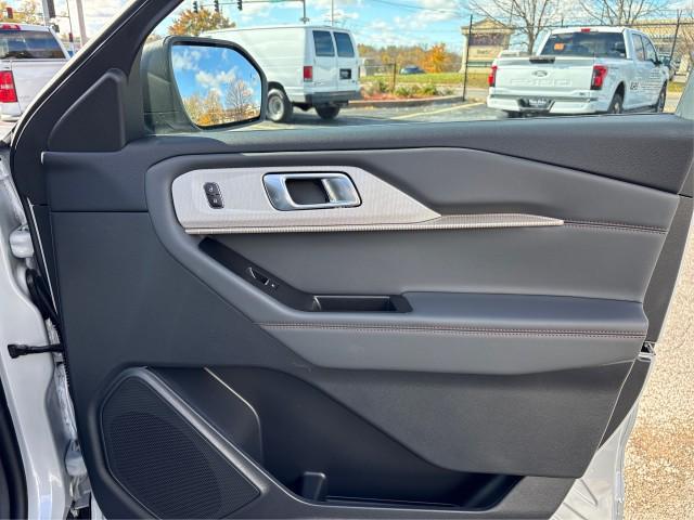 new 2026 Ford Explorer car, priced at $48,557