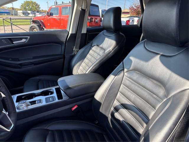 used 2024 Ford Edge car, priced at $26,910