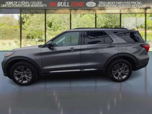 used 2025 Ford Explorer car, priced at $42,623