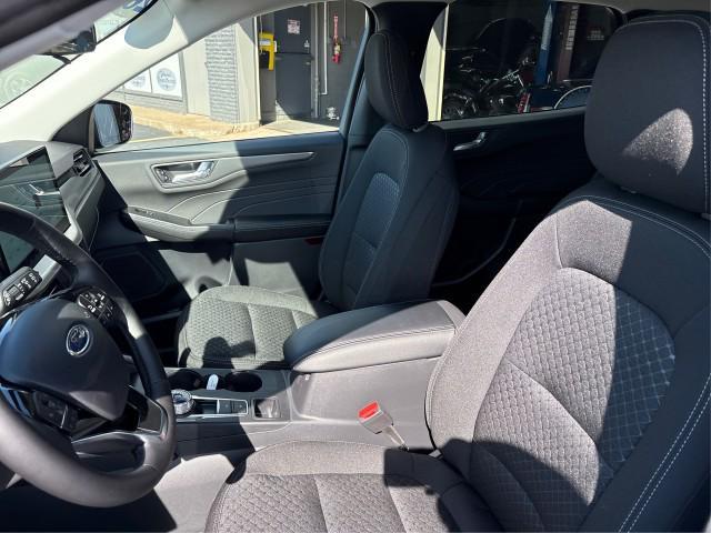 new 2026 Ford Escape car, priced at $38,425
