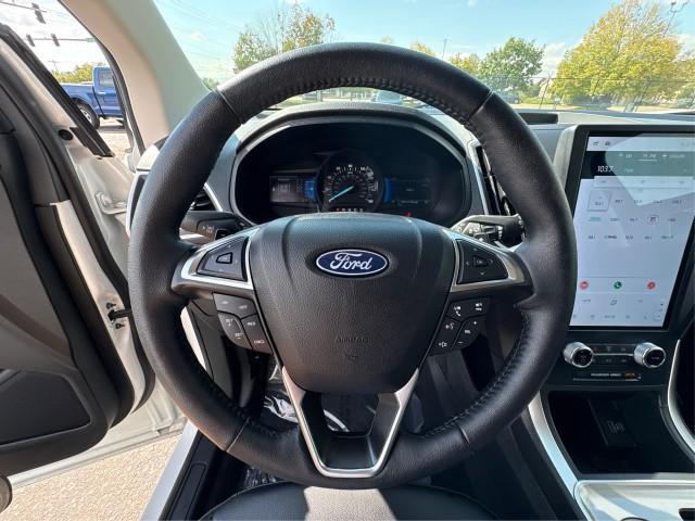 used 2024 Ford Edge car, priced at $29,125