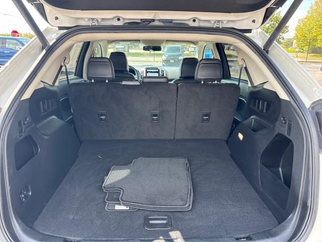 used 2024 Ford Edge car, priced at $29,125