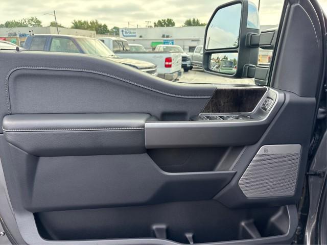 new 2025 Ford F-250 car, priced at $83,683