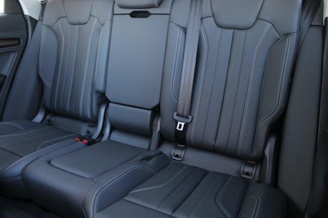 new 2024 Audi Q5 car, priced at $51,282