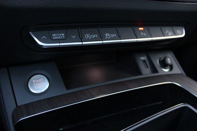 new 2024 Audi Q5 car, priced at $51,282