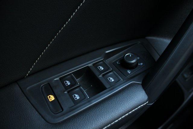 used 2024 Audi Q3 car, priced at $36,500