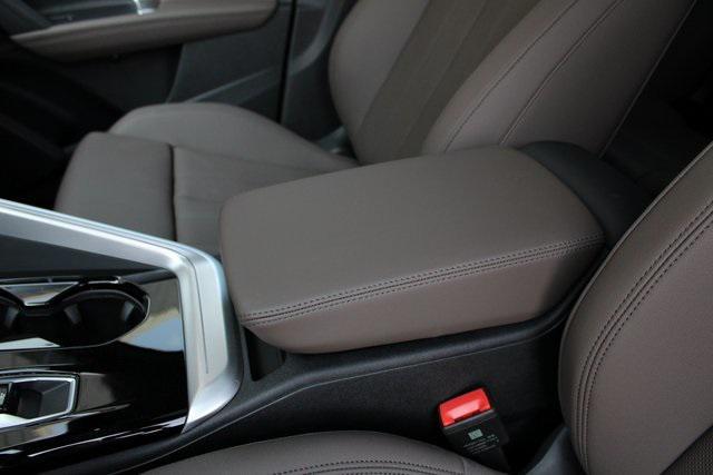 new 2025 Audi Q5 car, priced at $57,644