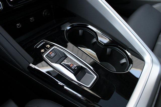 new 2025 Audi Q5 car, priced at $60,087