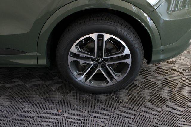 new 2025 Audi Q5 car, priced at $60,087