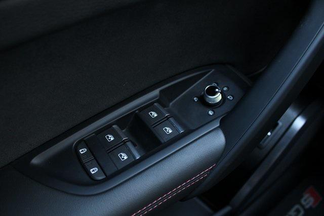 used 2022 Audi SQ5 car, priced at $37,500