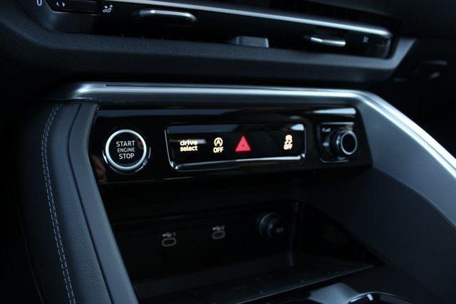 new 2025 Audi Q5 car, priced at $60,975