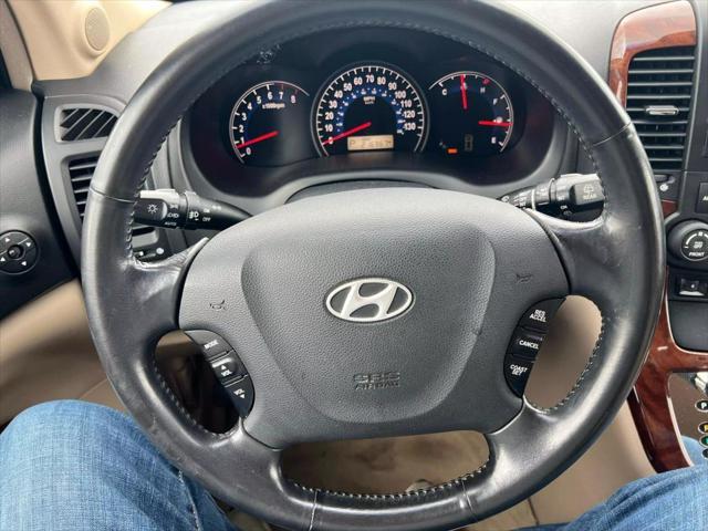 used 2007 Hyundai Entourage car, priced at $4,995