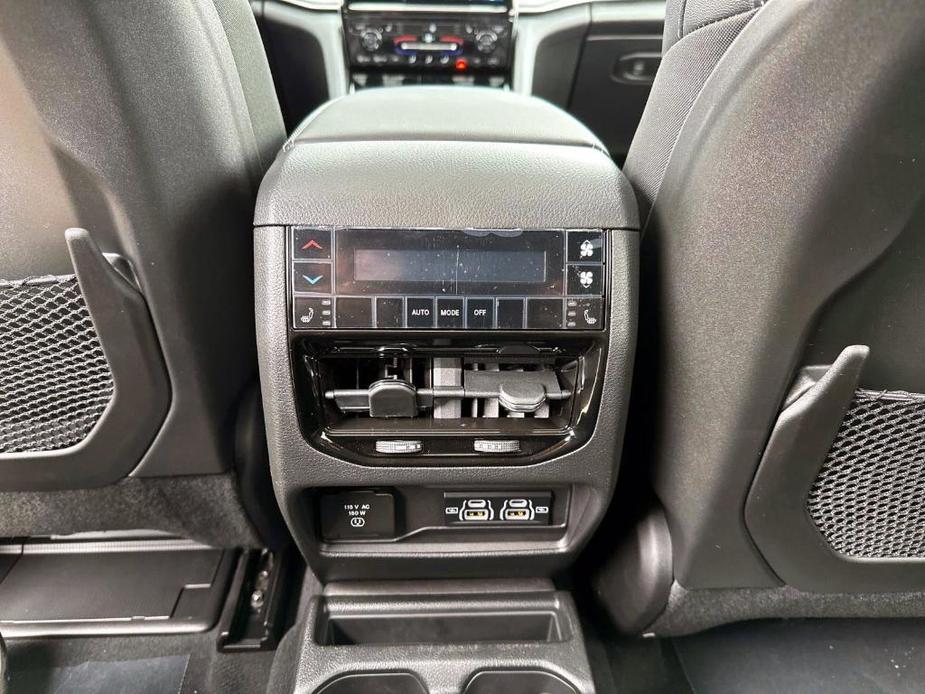 new 2024 Jeep Grand Cherokee L car, priced at $50,690