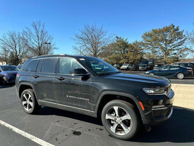 new 2024 Jeep Grand Cherokee car, priced at $52,435