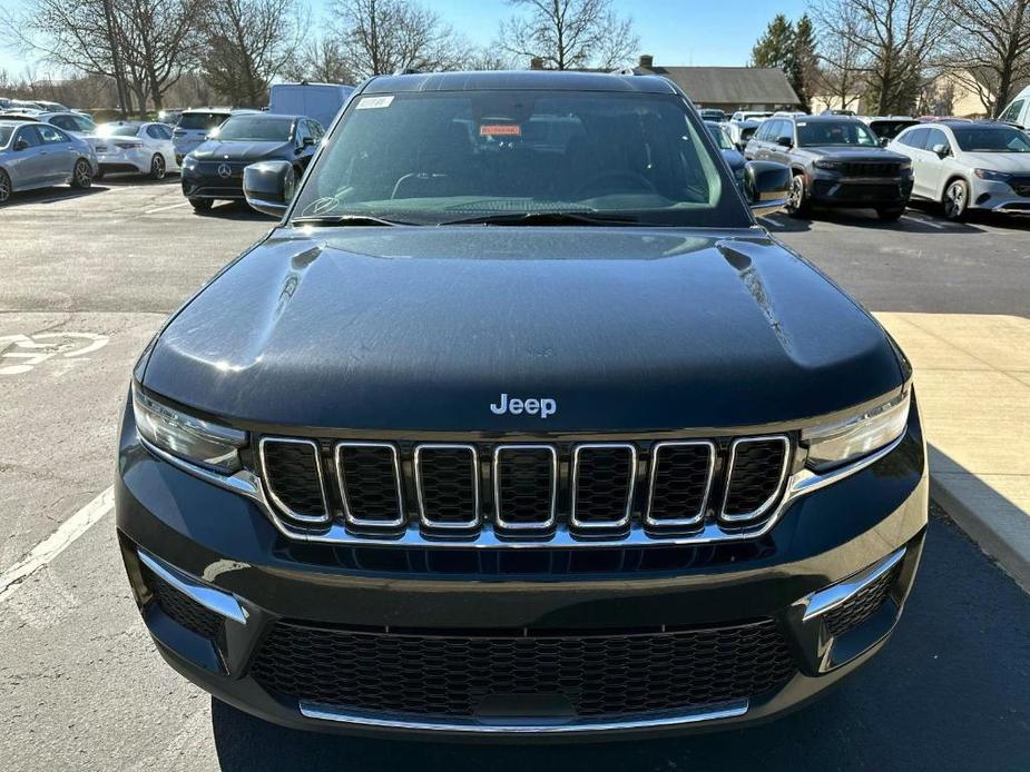 new 2024 Jeep Grand Cherokee car, priced at $45,435