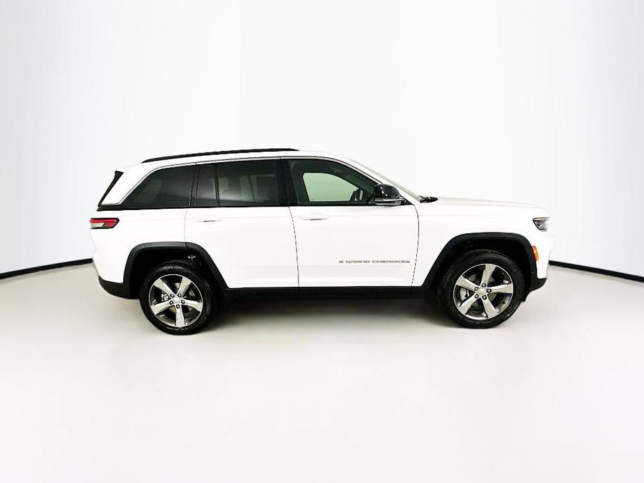 new 2025 Jeep Grand Cherokee car, priced at $49,303