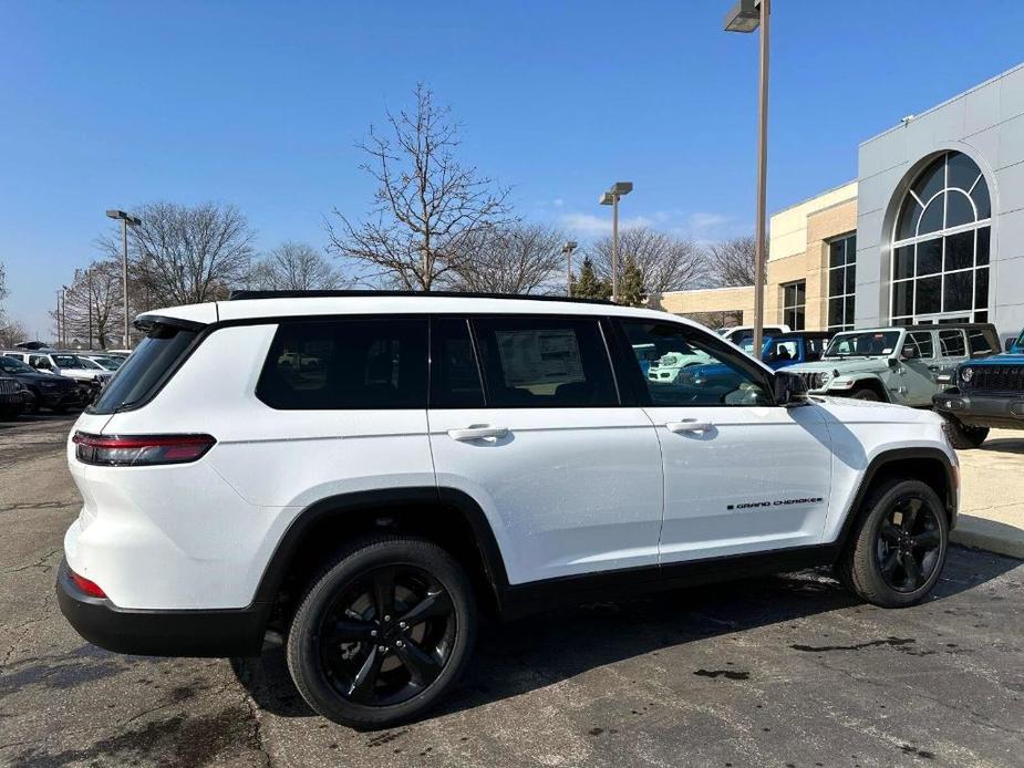 new 2024 Jeep Grand Cherokee L car, priced at $43,575