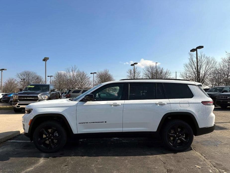 new 2024 Jeep Grand Cherokee L car, priced at $43,575