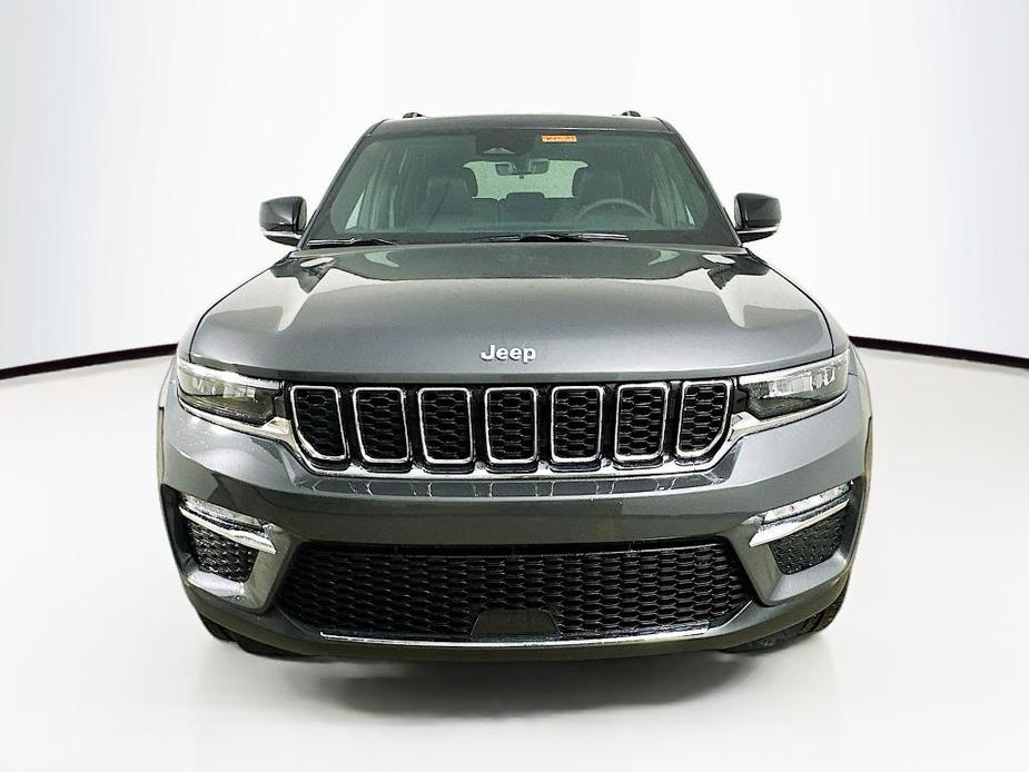 new 2025 Jeep Grand Cherokee car, priced at $49,886