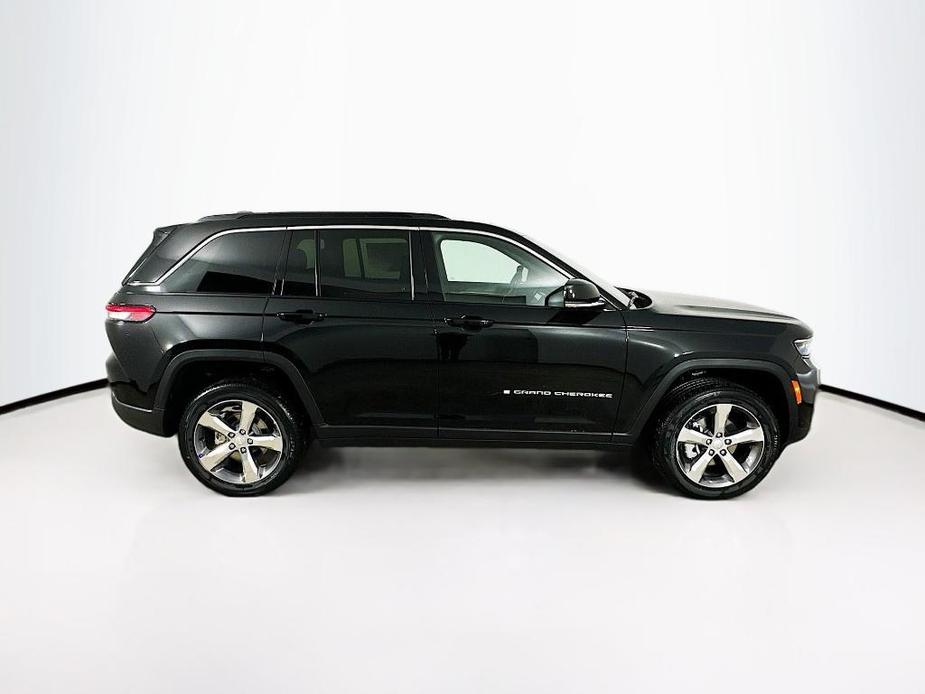 new 2025 Jeep Grand Cherokee car, priced at $52,753