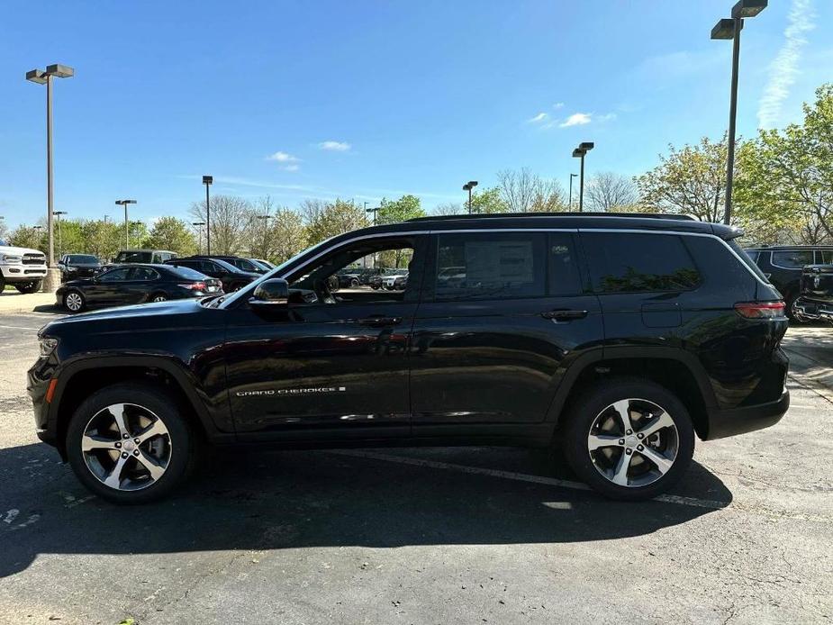 new 2024 Jeep Grand Cherokee L car, priced at $46,535