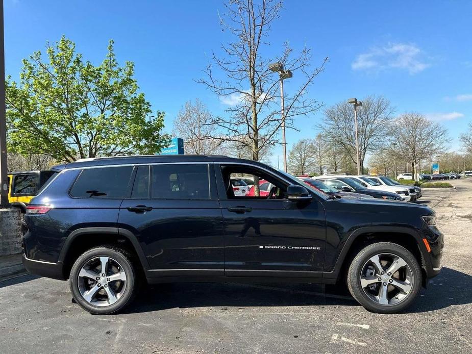 new 2024 Jeep Grand Cherokee L car, priced at $46,535