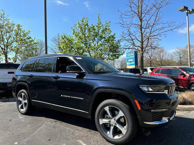 new 2024 Jeep Grand Cherokee L car, priced at $54,535