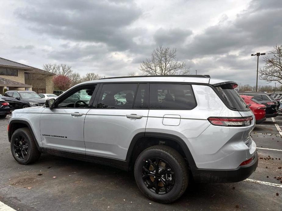 new 2024 Jeep Grand Cherokee L car, priced at $46,030