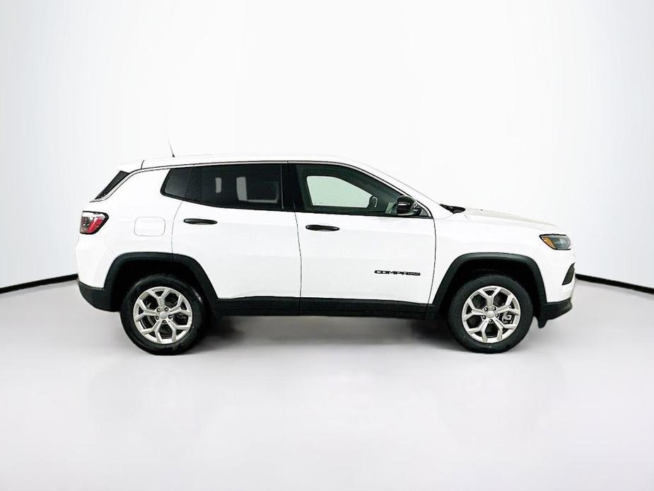 new 2024 Jeep Compass car, priced at $27,495