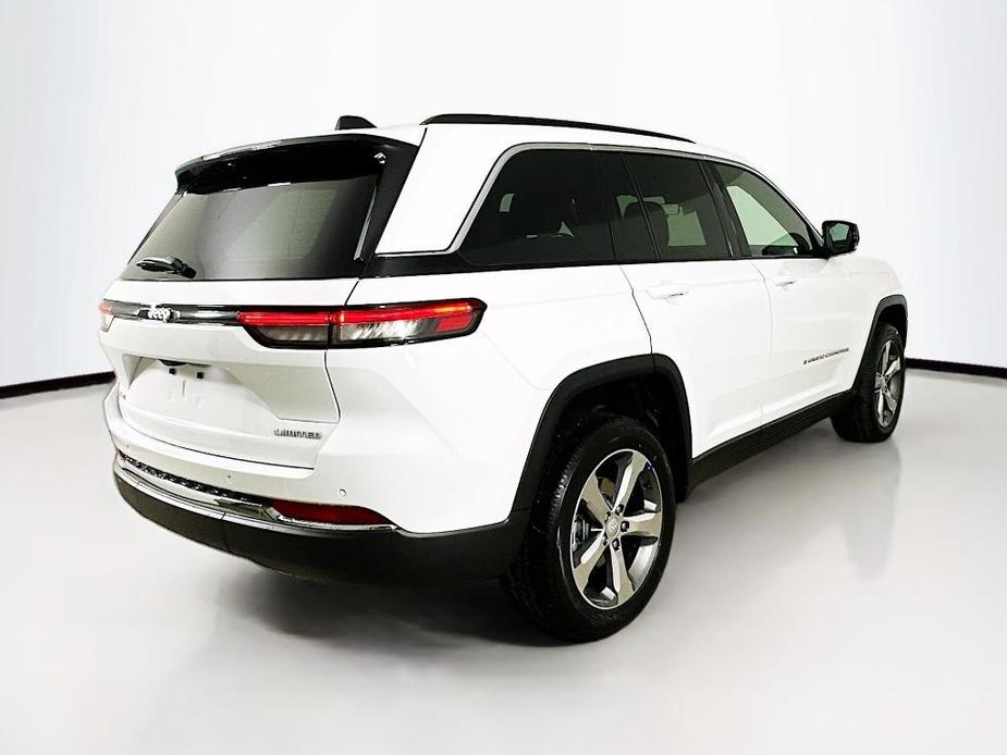 new 2025 Jeep Grand Cherokee car, priced at $49,303