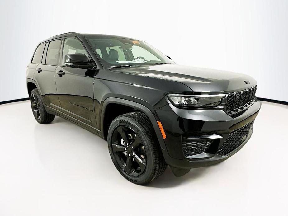 new 2025 Jeep Grand Cherokee car, priced at $46,212