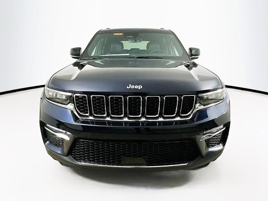 new 2025 Jeep Grand Cherokee car, priced at $49,886