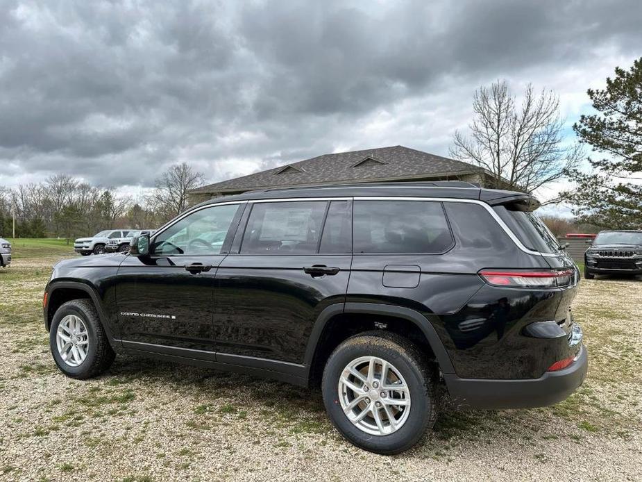 new 2024 Jeep Grand Cherokee L car, priced at $37,425