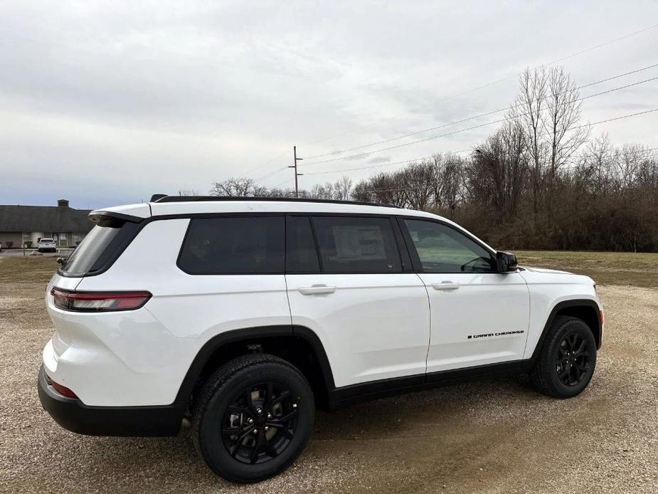 new 2024 Jeep Grand Cherokee L car, priced at $43,685