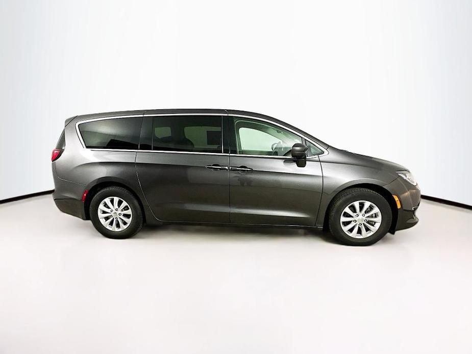 used 2018 Chrysler Pacifica car, priced at $15,899